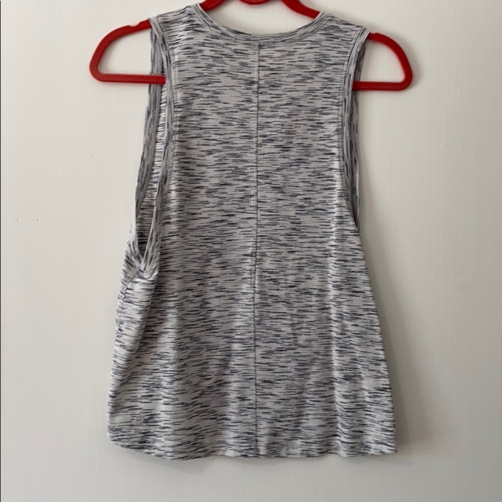 Lululemon Tank - Picture 2 of 3